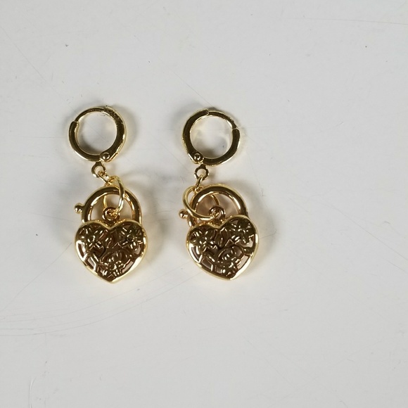 14K GOLD FILLED EARRINGS - Picture 2 of 3